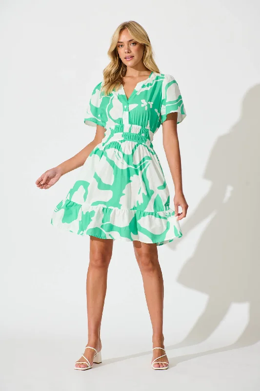 Quinlan Dress in Green Print Cotton
