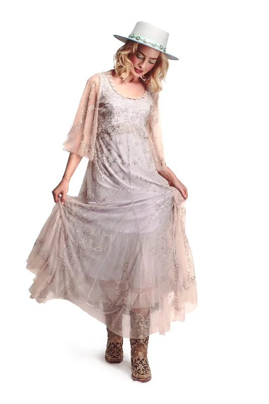 Meadow Delilah Lace Dress in Lilac by Nataya