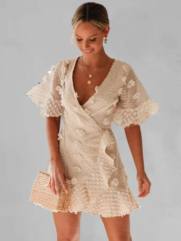 lace dress for chain short-sleeved flower link V-neck women