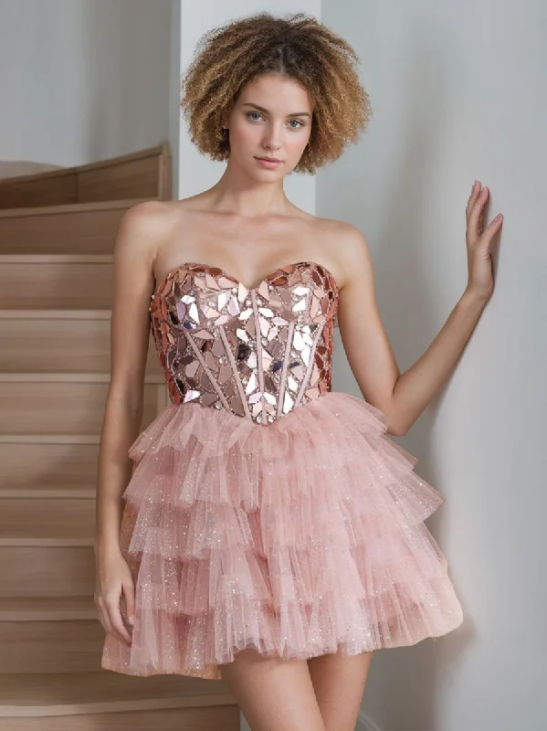 A-Line/Princess Sweetheart Sequined Fashion Mini/Short Cocktail Dresses with Ruffles