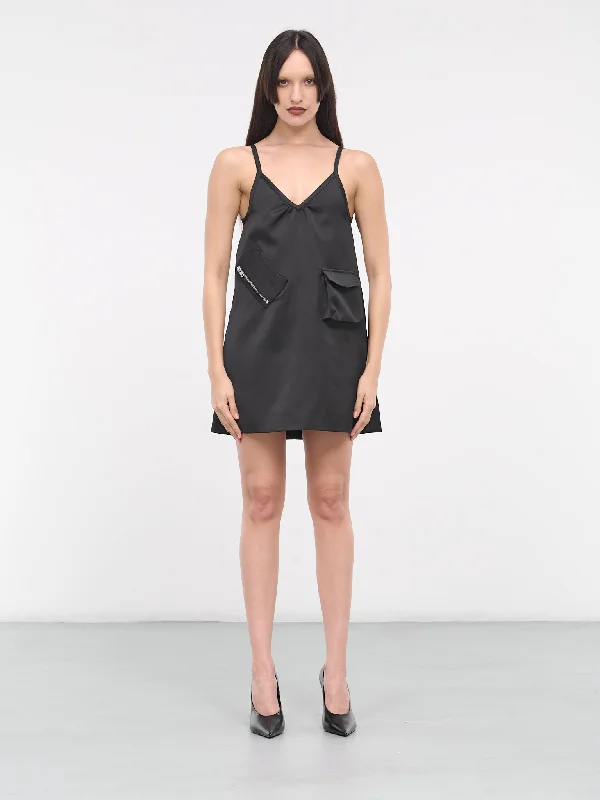 Pocket Dress (OP0-24-149-W-BLACK)