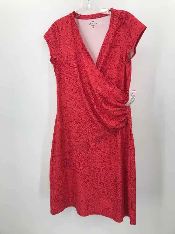 Pre-Owned Athleta Red Size Small Printed Athletic Dress