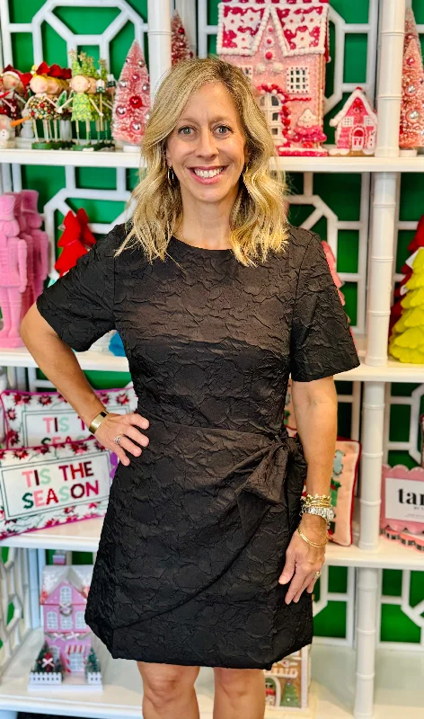Black Short Sleeve Textured Dress