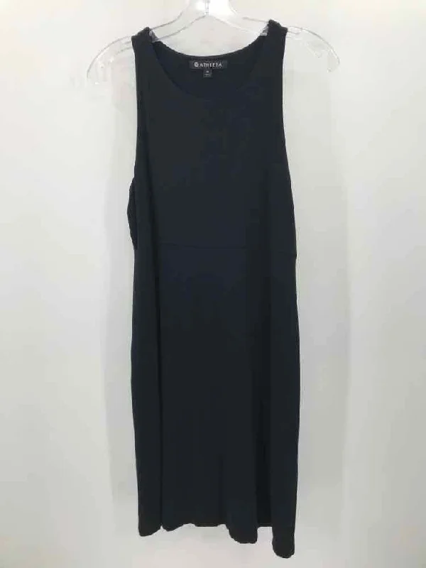 Pre-Owned Athleta Black Size Medium Athletic Dress