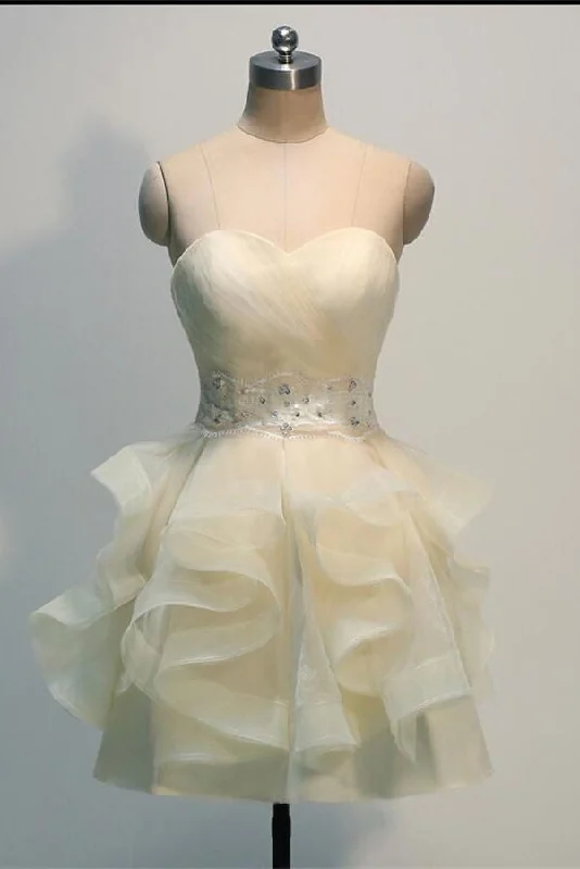 Sweetheart Light Beaded Cute Short Homecoming Dress K183 Tunics Chic fashionable