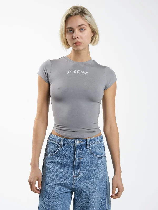 Find Peace Club Tee - Washed Gray Handmade Hand-knitted Hand-woven