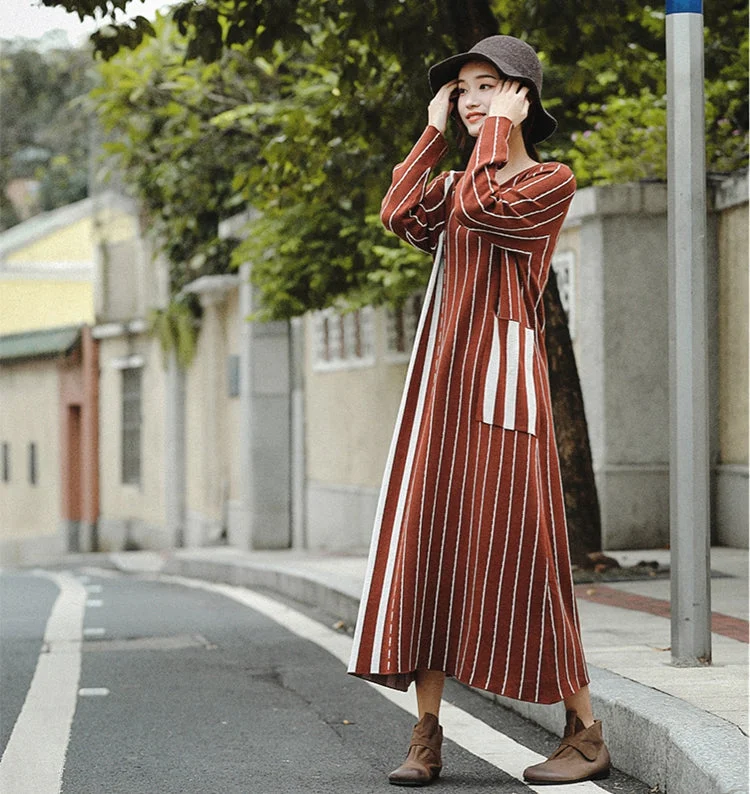 Vintage Brown Striped Maxi Sweater Dresses For Women Z81044 Romantic Floral Skirt