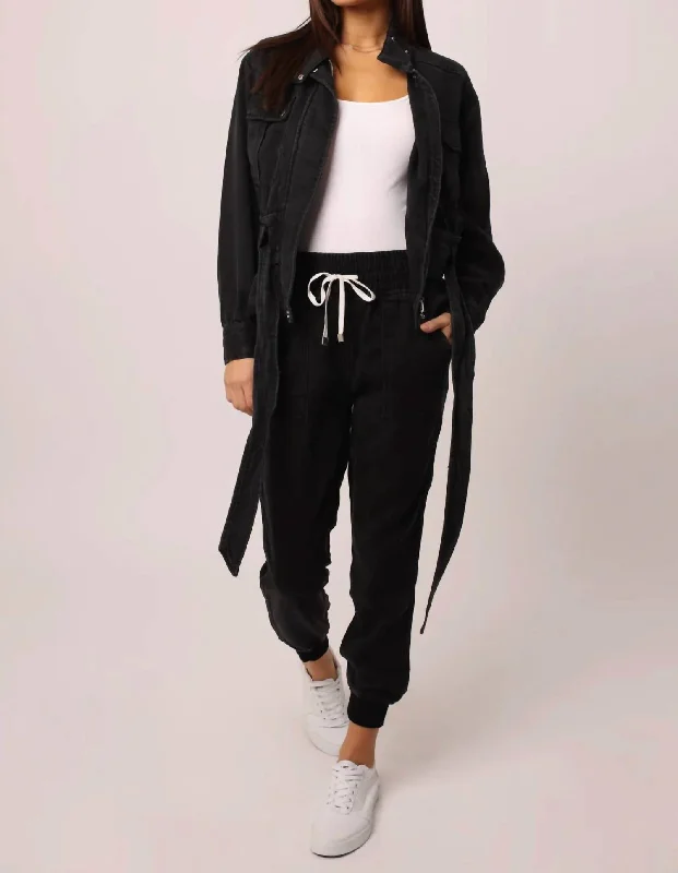 Austin Drop Shoulder Jacket In Black Hoodie Zip-Up Jacket Button-Up Jacket