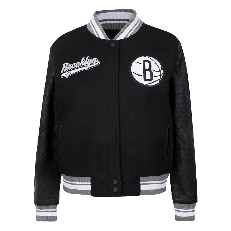 NBA BROOKLYN NETS SCRIPT TAIL WOMEN'S WOOL VARSITY JACKET (BLACK/GRAY) Ruched Sleeve Blazer NBA BROOKLYN NETS SCRIPT TAIL WOMEN'S WOOL VARSITY JACKET (BLACK/GRAY) Ruched Sleeve Blazer
