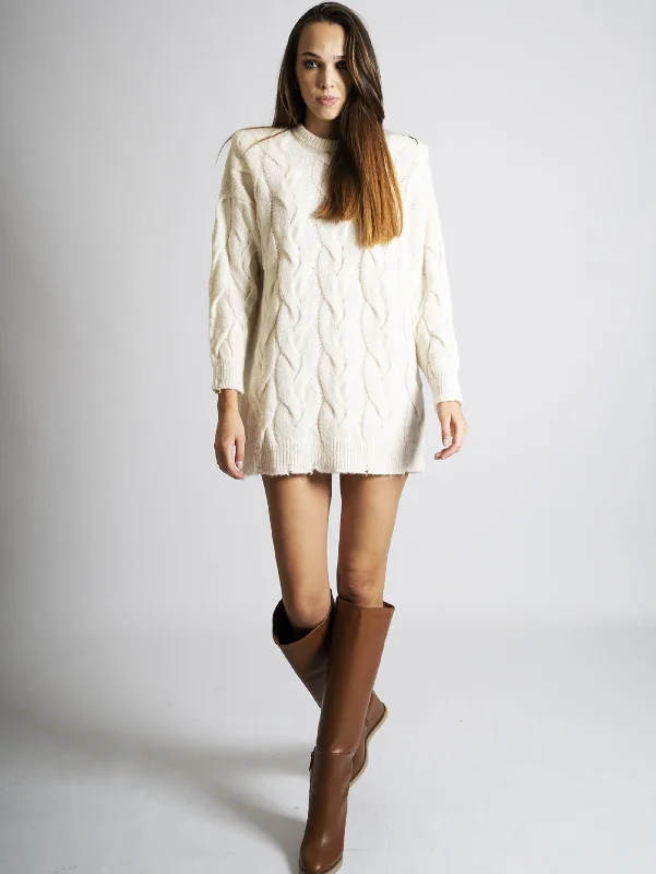 Maxi Pull a Trecce Panna Winter Layering Sweater