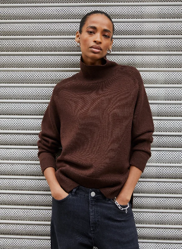 Iola Nativa™ Regenerative Merino Turtleneck Jumper Plush Woolen Sweater