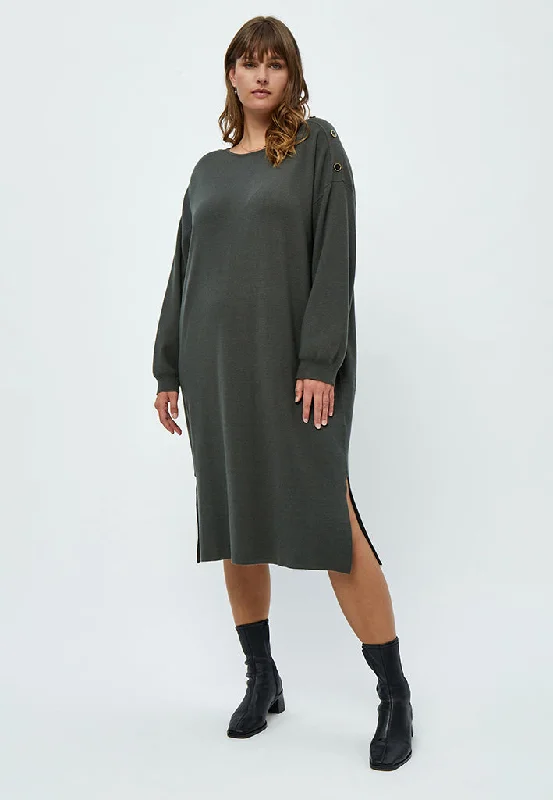Rosalia Boat Neck Dress Curve - Beluga Green Soft Touch Knit