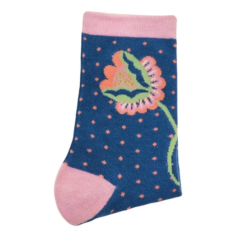 Scandinavian Stems Ankle Socks in Navy Relaxed Street Style