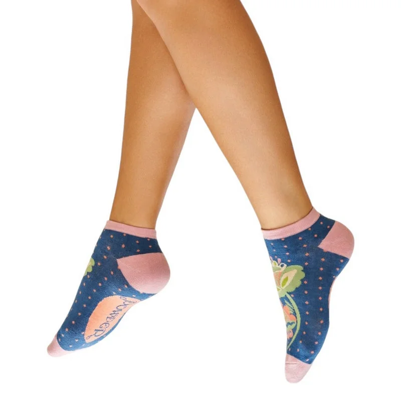 Scandinavian Stems Trainer Socks Navy Chic Wool Jumper
