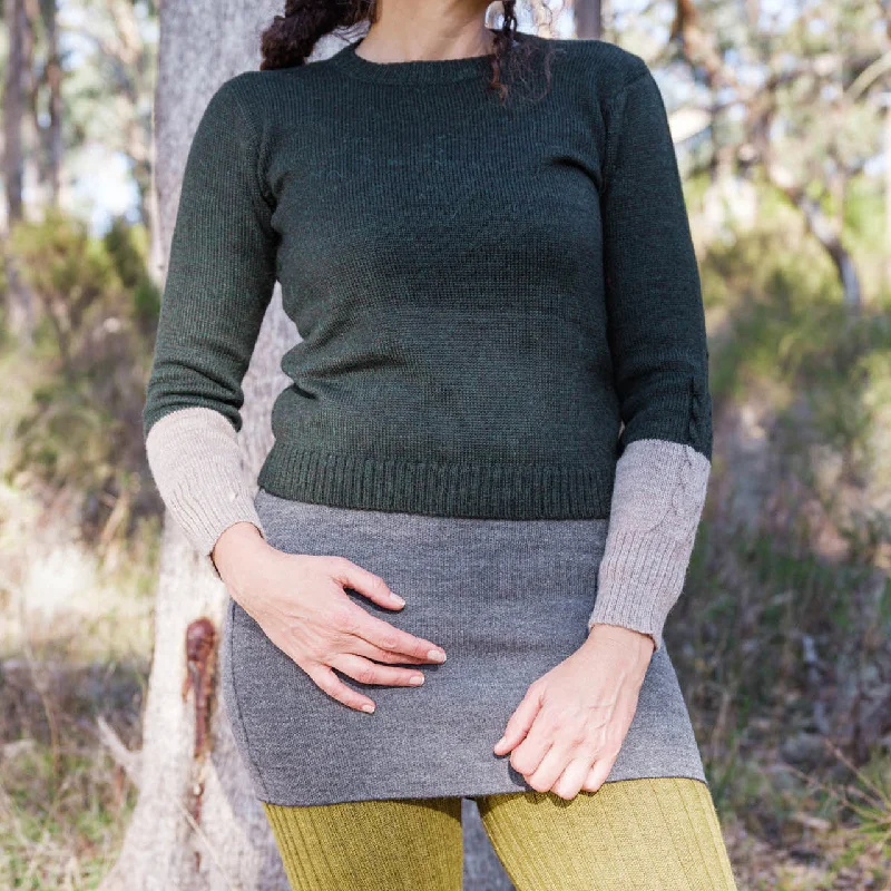 Women's Cable Colourblock Jumper in Baby Alpaca (AW23) Cropped Wool Sweater