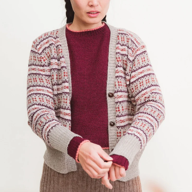 Women's Fairisle Vintage Cardi - 100% Baby Alpaca - Light Brown/Rust (S-L) Feminine Fitted Sweater Women's Fairisle Vintage Cardi - 100% Baby Alpaca - Light Brown/Rust (S-L) Feminine Fitted Sweater